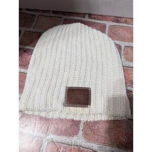 Love Your Melon Slouch Beanie Hat Women's OS Cream ~ Leather LOGO ~ Made In USA